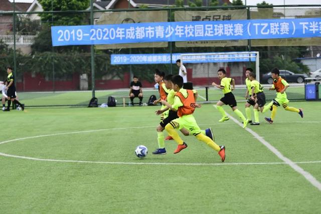 三亚亚沙会：游跑两项中国队一日双金 柔术阿联酋摘两金