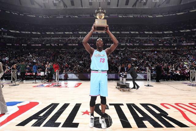 赔率:中国女篮再获强势让分 小组赛无需发力?